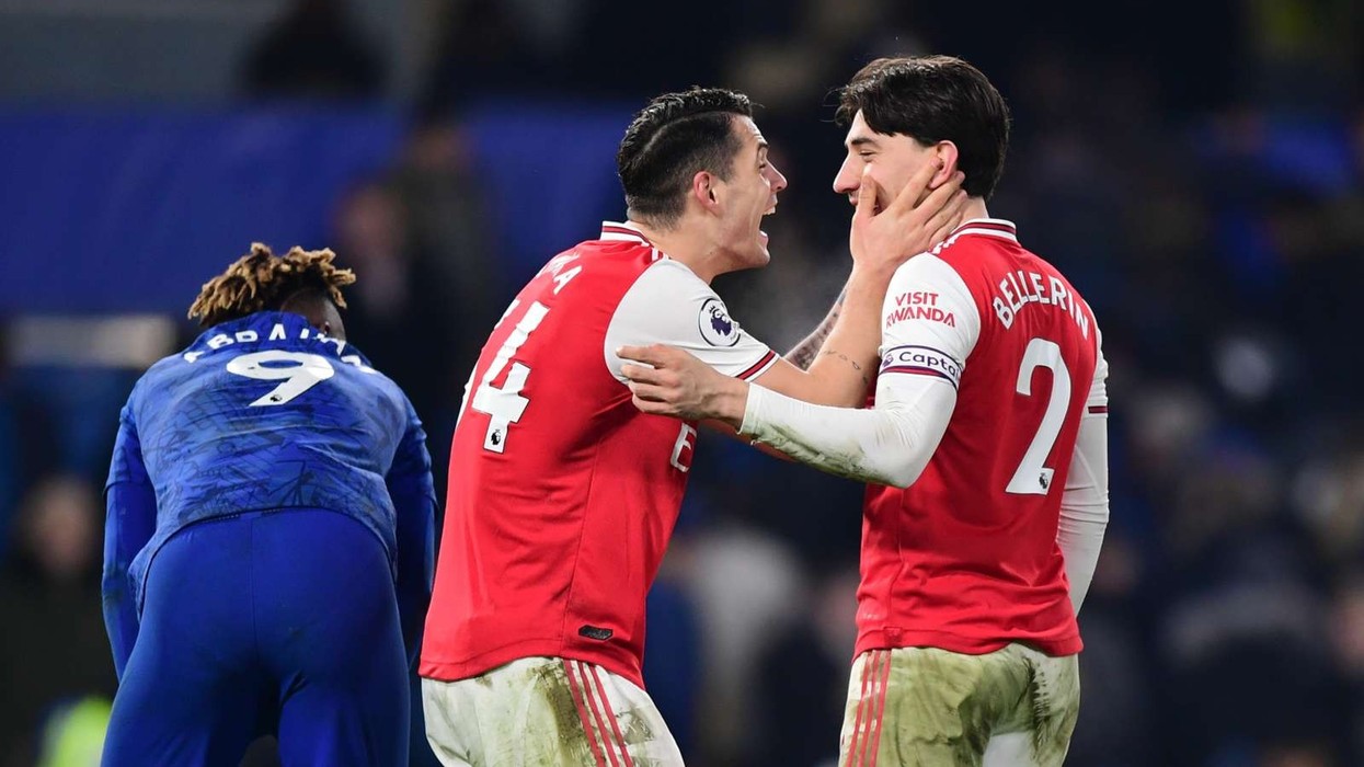 2020/01/xhaka-bellerin.jpg