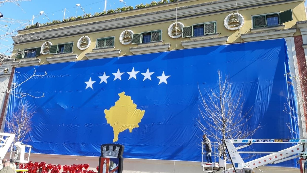 2020/02/tirana-kosova-pavaresia.jpg