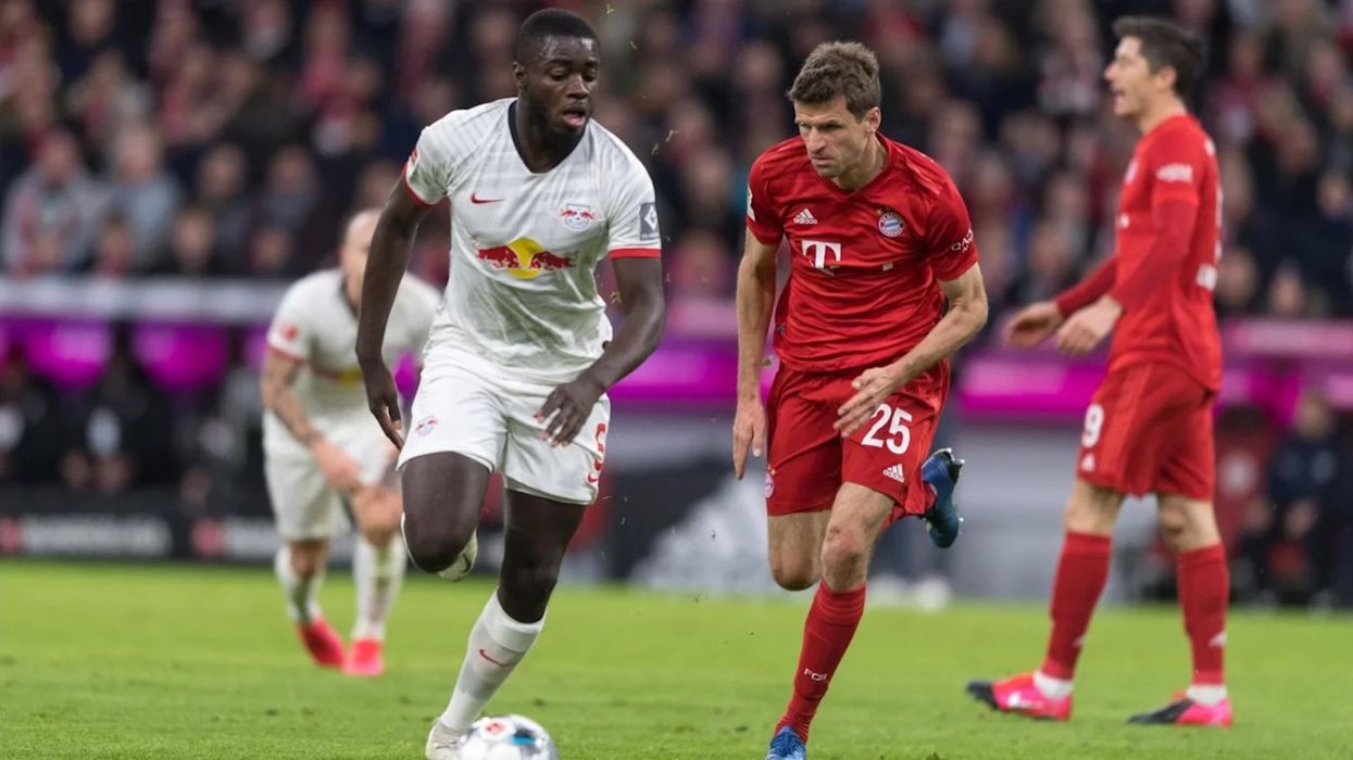 2020/02/upamecano-muller.jpg