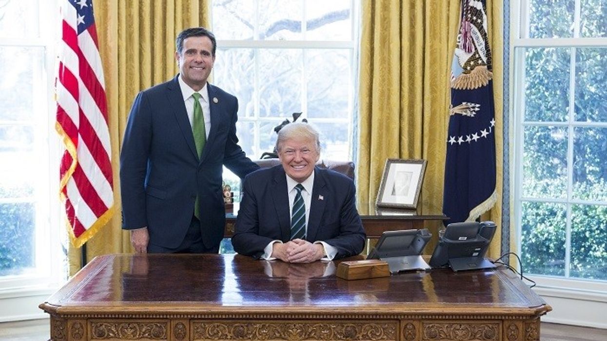 2020/05/Donald_Trump_and_John_Ratcliffe.jpg