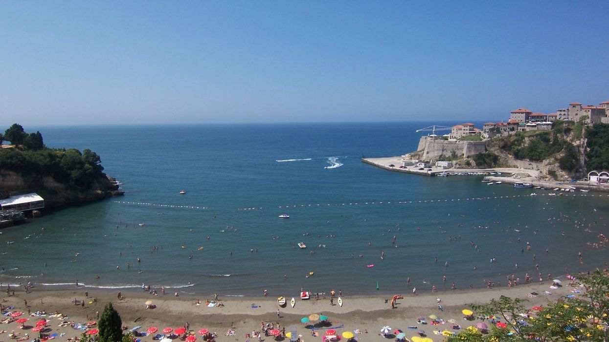 2020/05/Ulcinj_-_Mala_Plaza.jpg