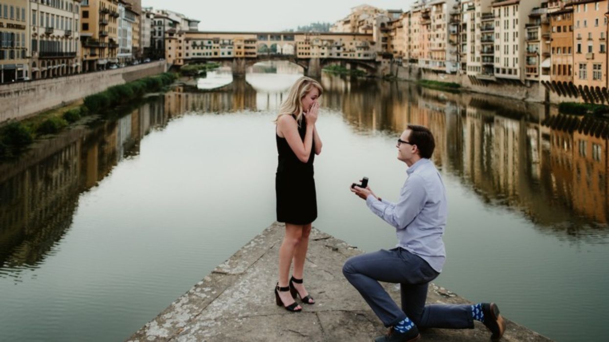 2020/06/226977-2121x1414-Young-man-proposing.jpg