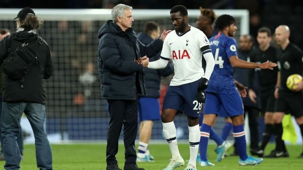 2020/06/mourinho-ndombele.jpg
