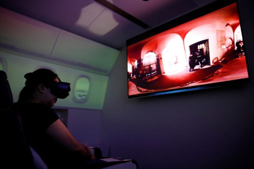 2020 08 12T090000Z 2045134113 RC29CI9PAZQK RTRMADP 3 HEALTH CORONAVIRUS JAPAN VR TRAVEL 1