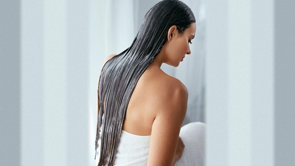 2020/08/LOreal-Paris-BMAG-Artcle-How-to-Use-a-Hair-Mask-the-Right-Way-T.jpg