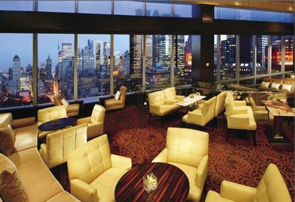 2020/09/US-NY-Mandarin-nyc-Rooftop-restaurant.jpg