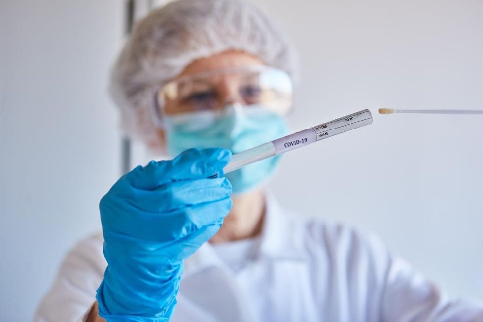 2020/10/coronavirus_diagnostic-test-database_adobestock_334179763_robert_kneschke.jpeg