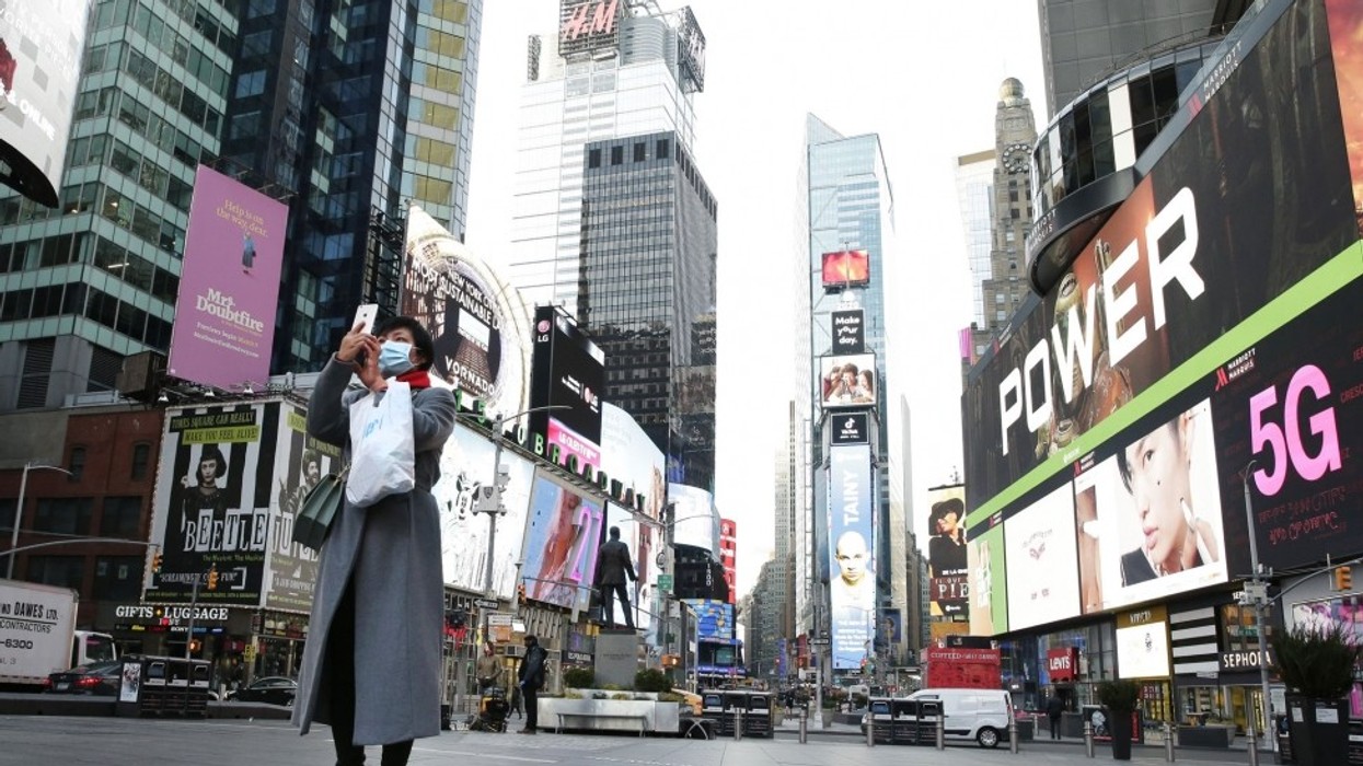2020/10/Emissions-drops-seen-as-NYC-global-traffic-levels-dive-amid-COVID-19-fears.jpg