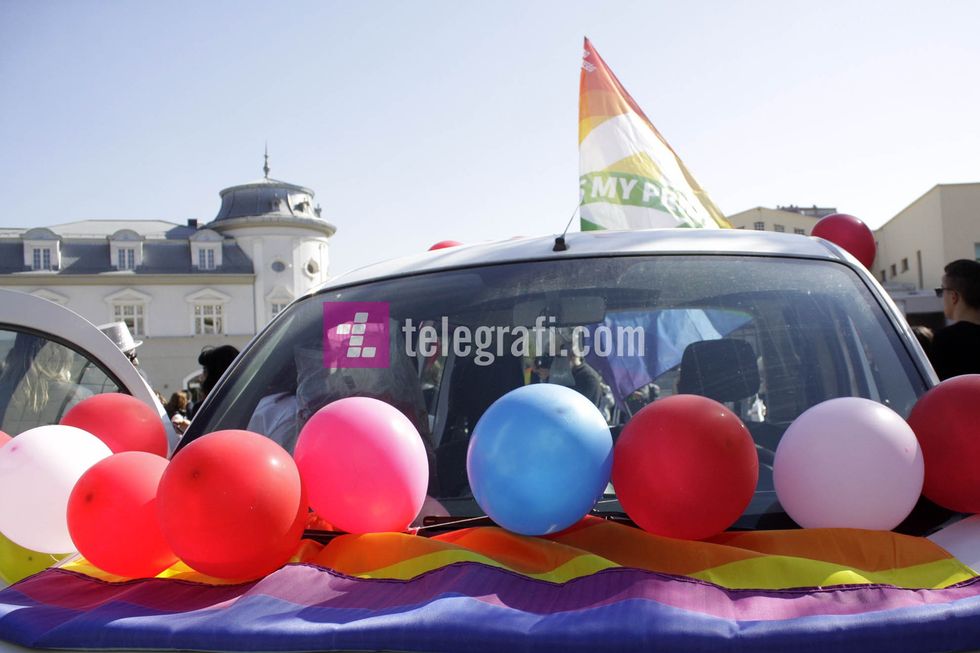 2020/10/Komuniteti-LGBTI-Parada-e-Krenarise-foto-Ridvan-Slivova-3.jpg