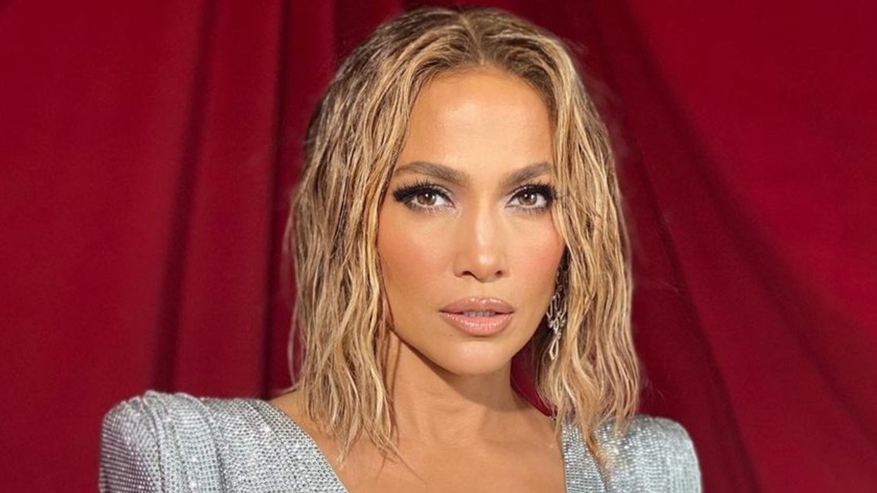 2020/11/Jennifer-Lopez-Hair.jpg