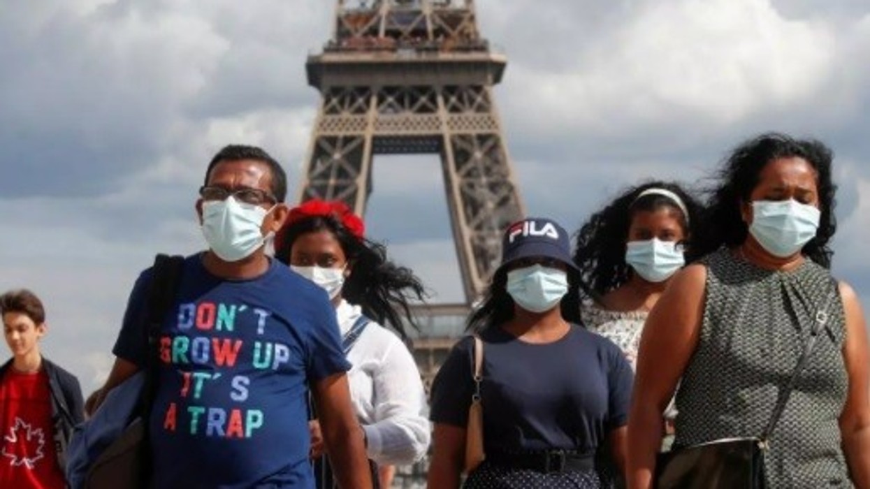 2020/11/paris.jpg