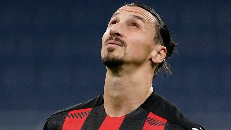 2020/11/zlatan.jpg