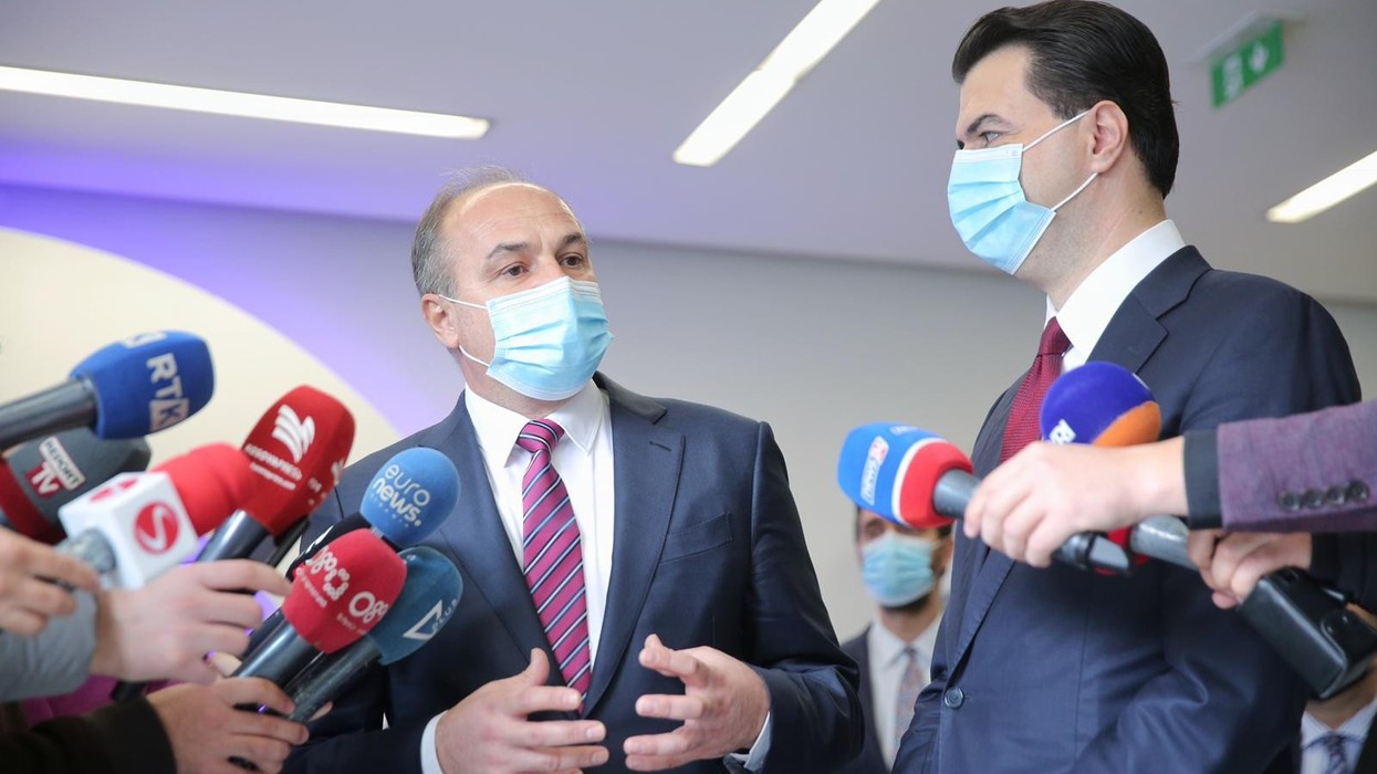 2020/12/58d16694-4856-41ce-8a4e-4cb49268acdf.jpg