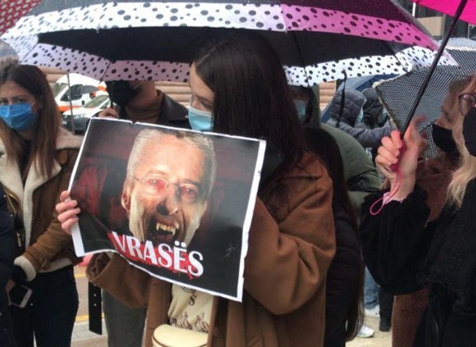 2020/12/proteste-lleshaj-1.jpg