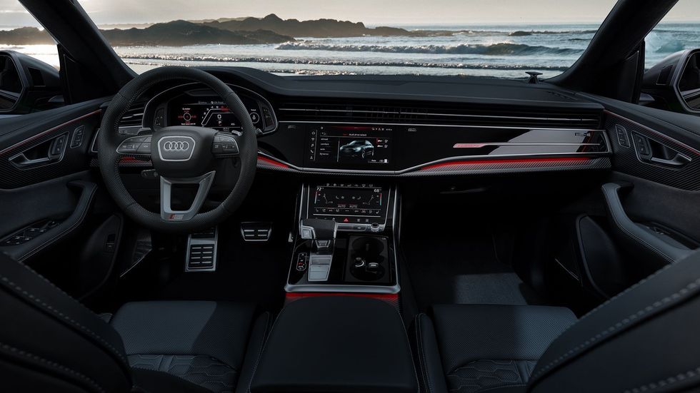 2020 Audi RSQ8 021 gallery7 interior