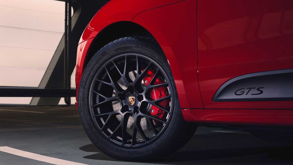 2020 porsche macan gts 1