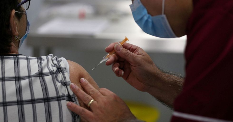 2021 01 26T200935Z 222582322 RC2WFL91Q75O RTRMADP 3 HEALTH CORONAVIRUS EU ASTRAZENECA