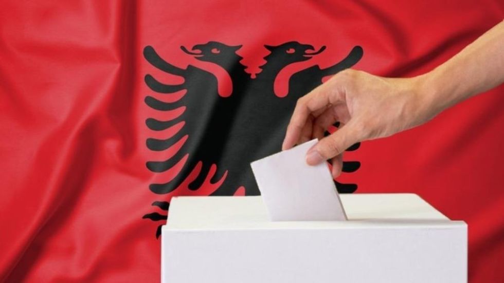 2021/04/Vota-e-emigranteve-vetedeklarim-i-detyrueshem-i-adresave-ne-e-Albania-1100x620-1.jpg