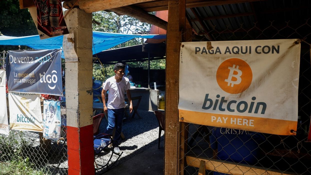 2021/06/el-salvador-bitcoin.jpg