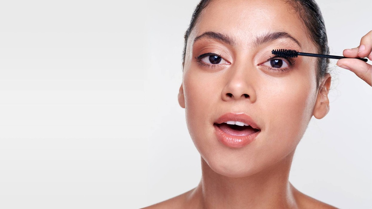 2021/06/Loreal-Paris-Article-Makeup-for-Small-Eyes-7-Easy-Tips-and-Tricks-D.jpg