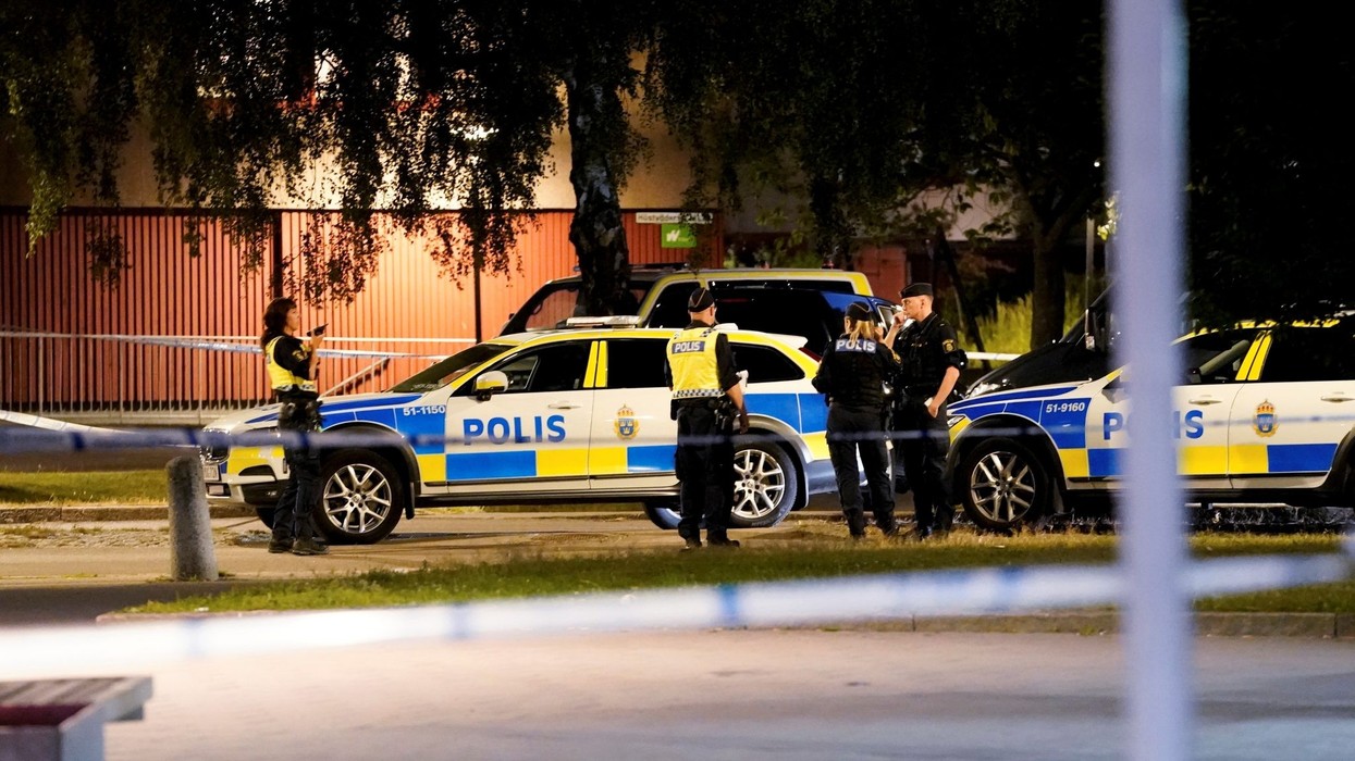 2021/07/2021-07-01T072647Z_946194128_RC2EBO9FXAPZ_RTRMADP_3_SWEDEN-CRIME-1-2048x1363-1.jpg