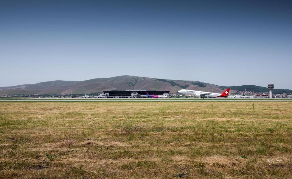 2021/07/aeroporti-adem-jashari.jpg