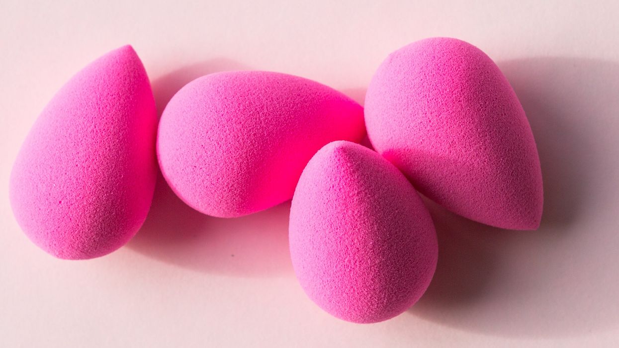2021/07/beautyblender.jpg