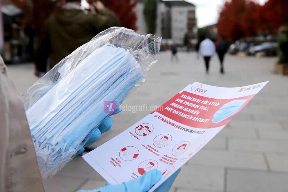 2021/07/Wurth-Kosova-ndan-maska-qytetareve-pandemia-covid19-foto-Ridvan-Slivova-3-1.jpg