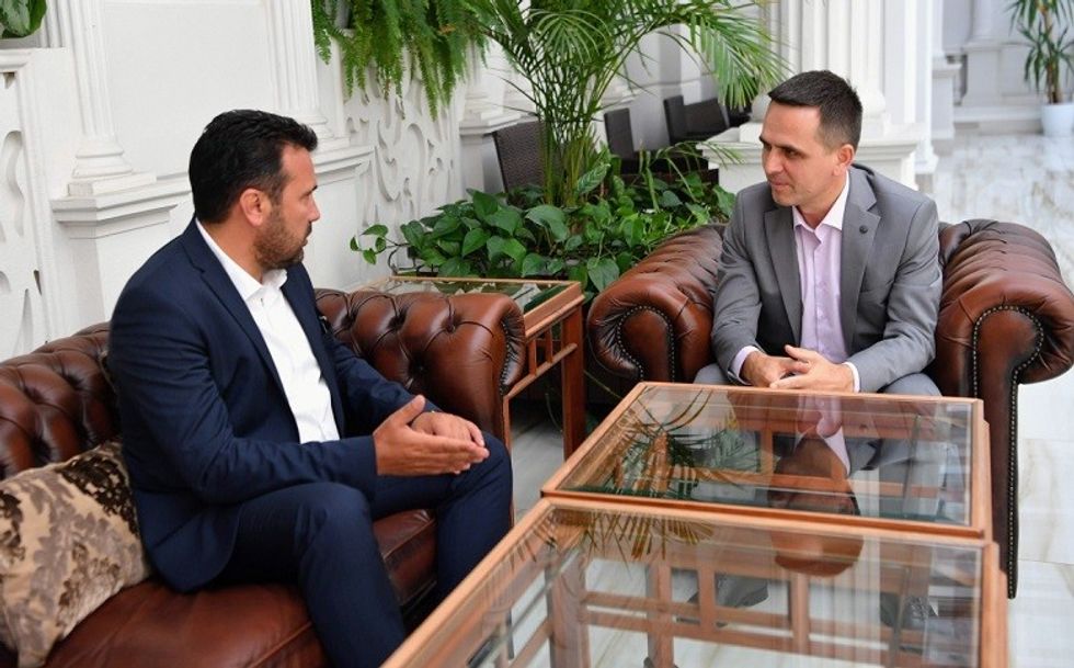 2021/07/zaev-kasami.jpg