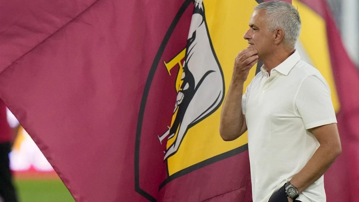 2021/08/f0667607ae66a1ebf3975707f8f9443ajose_mourinho_at_roma.jpeg