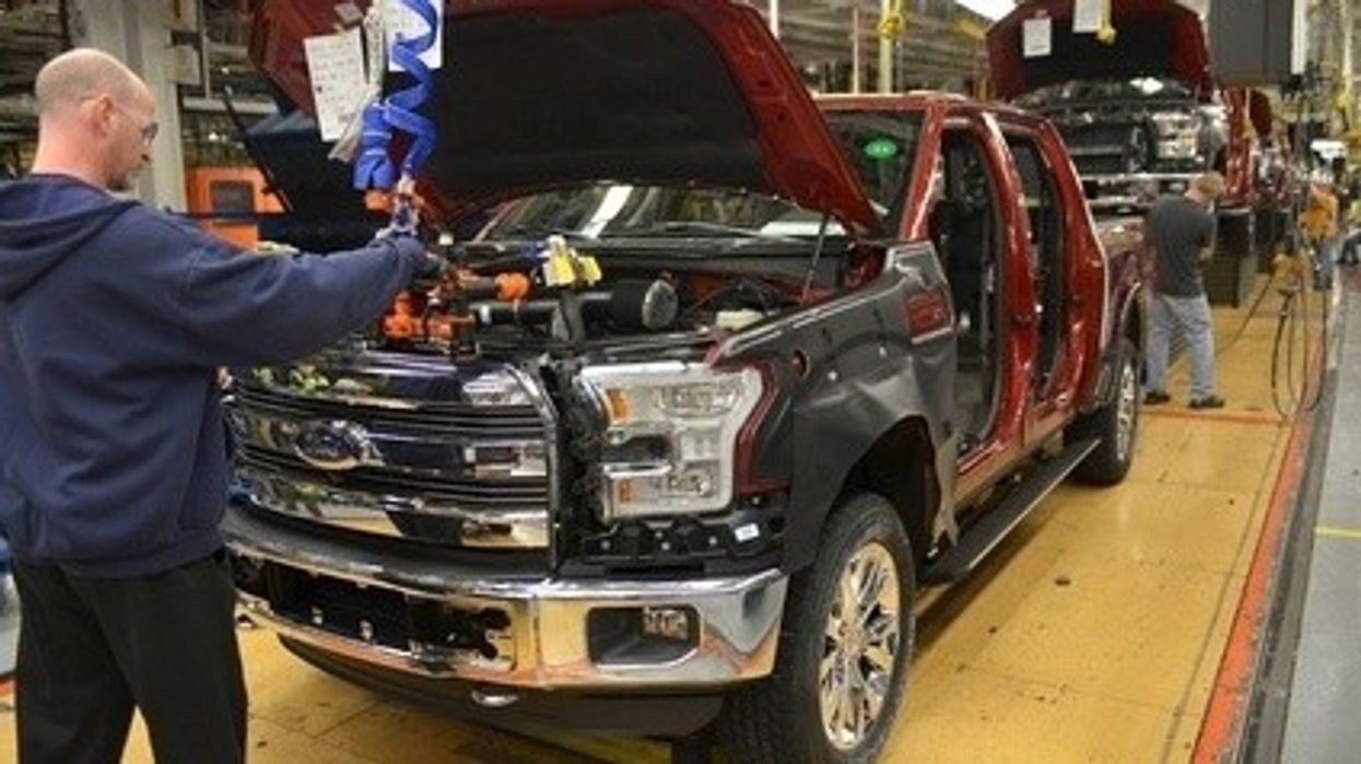 2021/08/ford_f-150_2015_sop_rouge-2-e1630241781650.jpg