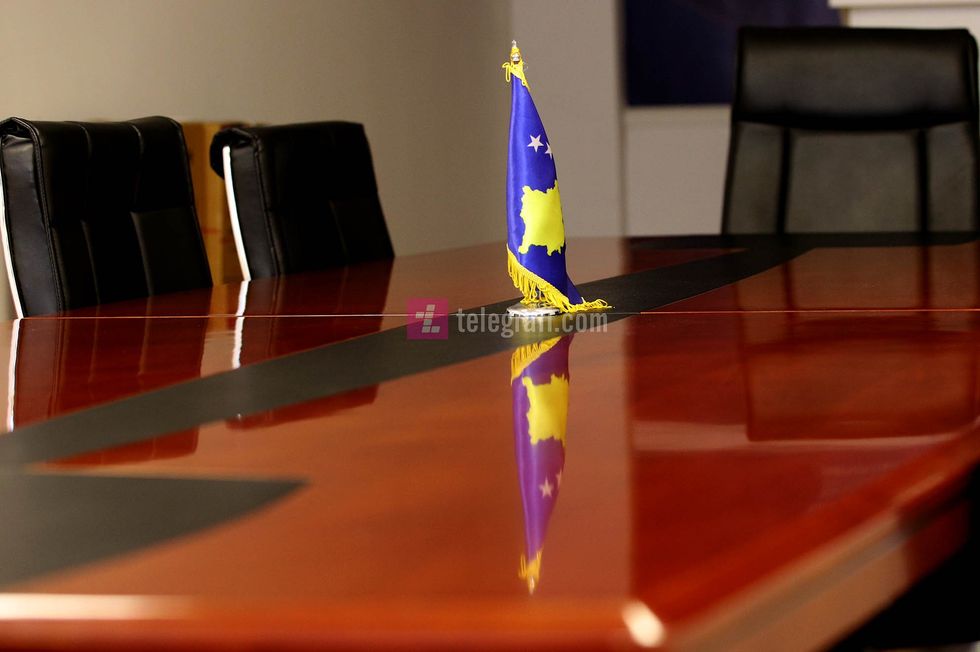 2021/08/Ilustrim-reflektimi-i-diplomacise-politikes-kosovare-foto-Ridvan-Slivova.jpg