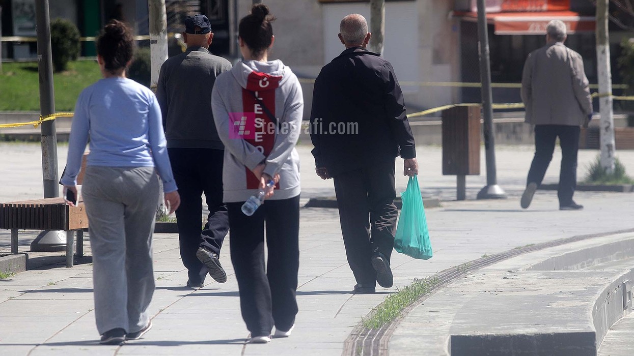 2021/08/prishtina-ne-kohen-e-pandemise-koronavirus-covid19-foto-Ridvan-Slivova-5.jpg