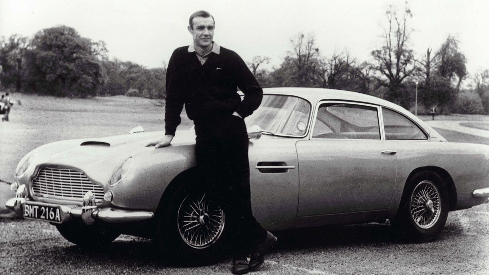 2021/08/skynews-sean-connery-aston-martin-db5_5483677.jpg