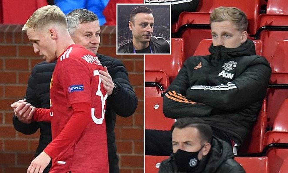 2021/08/van-de-beek-berbatov.jpg