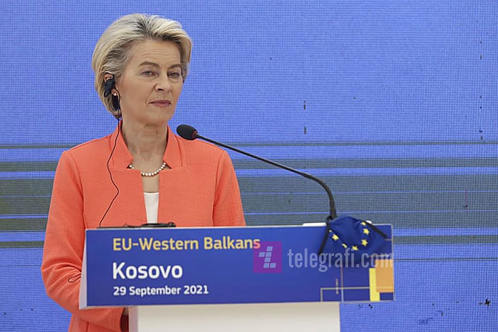 2021/09/Ursula-von-der-Leyen-Presidente-e-Komisionit-Evropian-foto-Ridvan-Slivova-2-e1666799422227.jpg