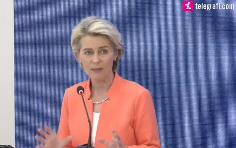 2021/09/von-leyen.jpg