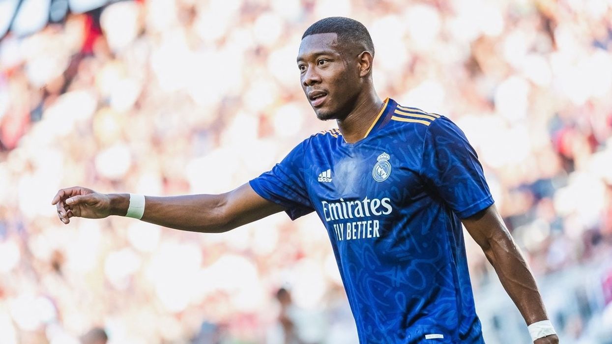 2021/10/david_alaba_debut_real_madrid.jpg