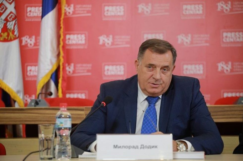 2021/10/Dodik-696x464-1-e1634238264719.jpg