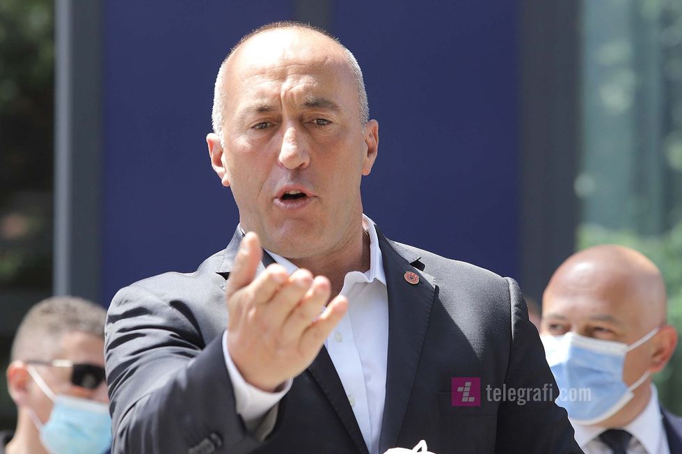 2021/10/Ramush-Haradinaj-pas-takimit-me-Albin-Kurtin-foto-Ridvan-Slivova-2-e1633695242854.jpg