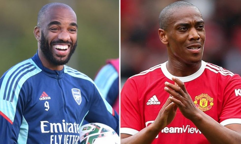 2021/11/Lacazette-Martial.jpg