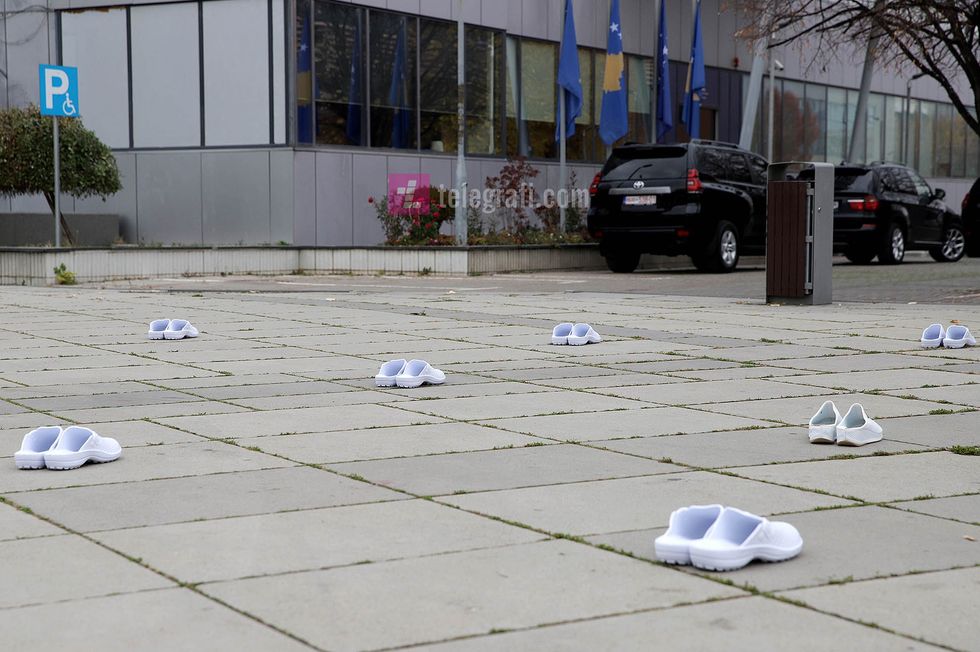 2021/11/Proteste-Federata-e-Sindikatave-te-Shendetesise-foto-Ridvan-Slivova-3.jpg