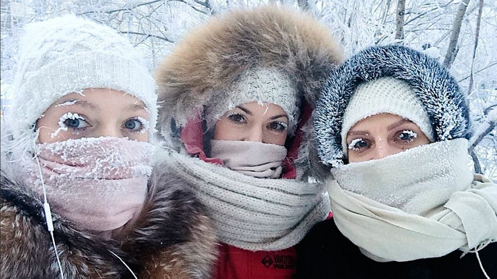 2021/12/180117054807-01-siberia-eyelashes-freezing-0114.jpg