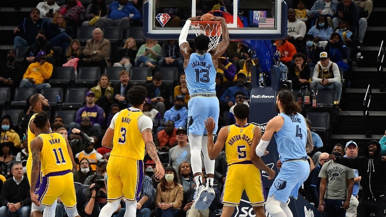 2021/12/jaren-jackson-of-memphis-dunks-of-grizzlies-nba-victory-los-angeles-lakers-afp-getty-imag.jpg