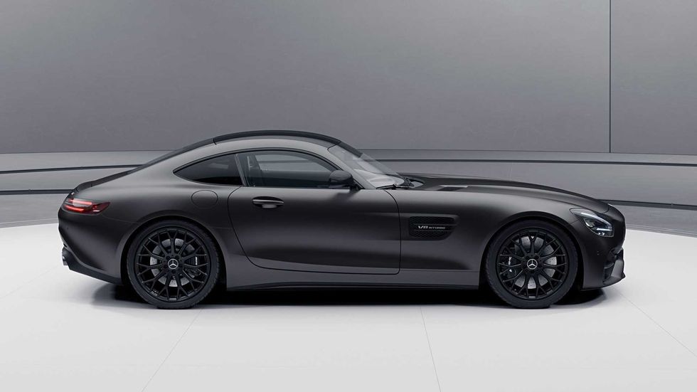 2021 mercedes amg gt stealth edition