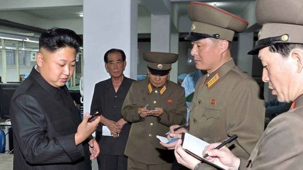 2022/01/0_North-Koreas-homemade-Arirang-smartphone-has-five-versions-of-Angry-Birds-and-breaks-immediately.jpg