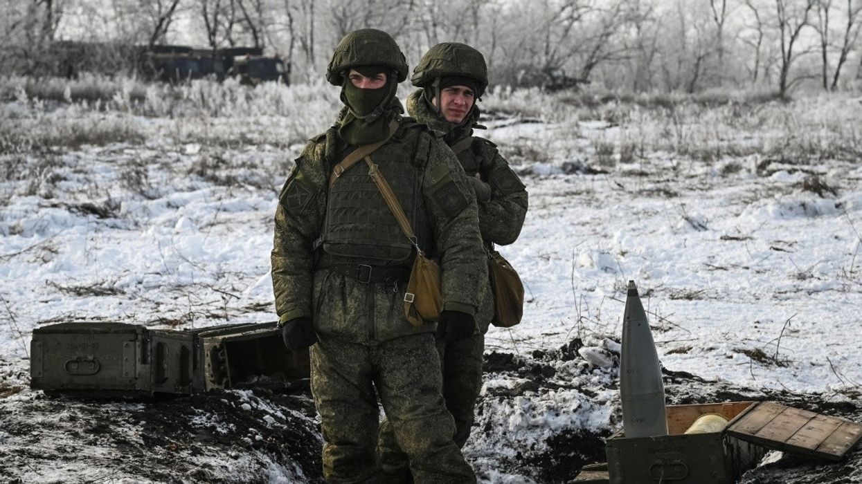 2022/01/2022-01-26T184046Z_1703798466_RC247S9MPETN_RTRMADP_3_UKRAINE-CRISIS-RUSSIA-DRILLS.jpg