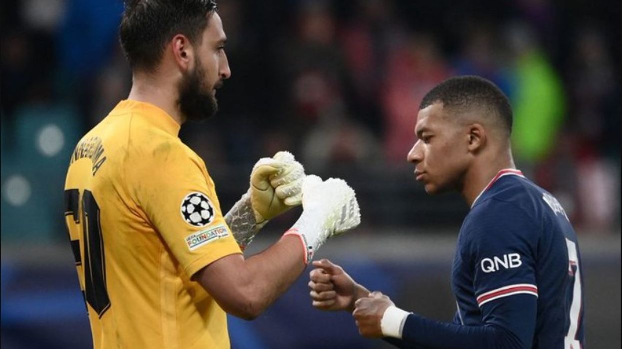 2022/02/Donnarumma-Mbappe.jpg