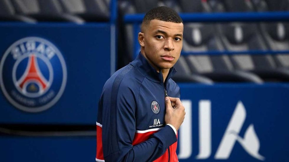 2022/02/Kylian-Mbappe-face-au-drame.jpg