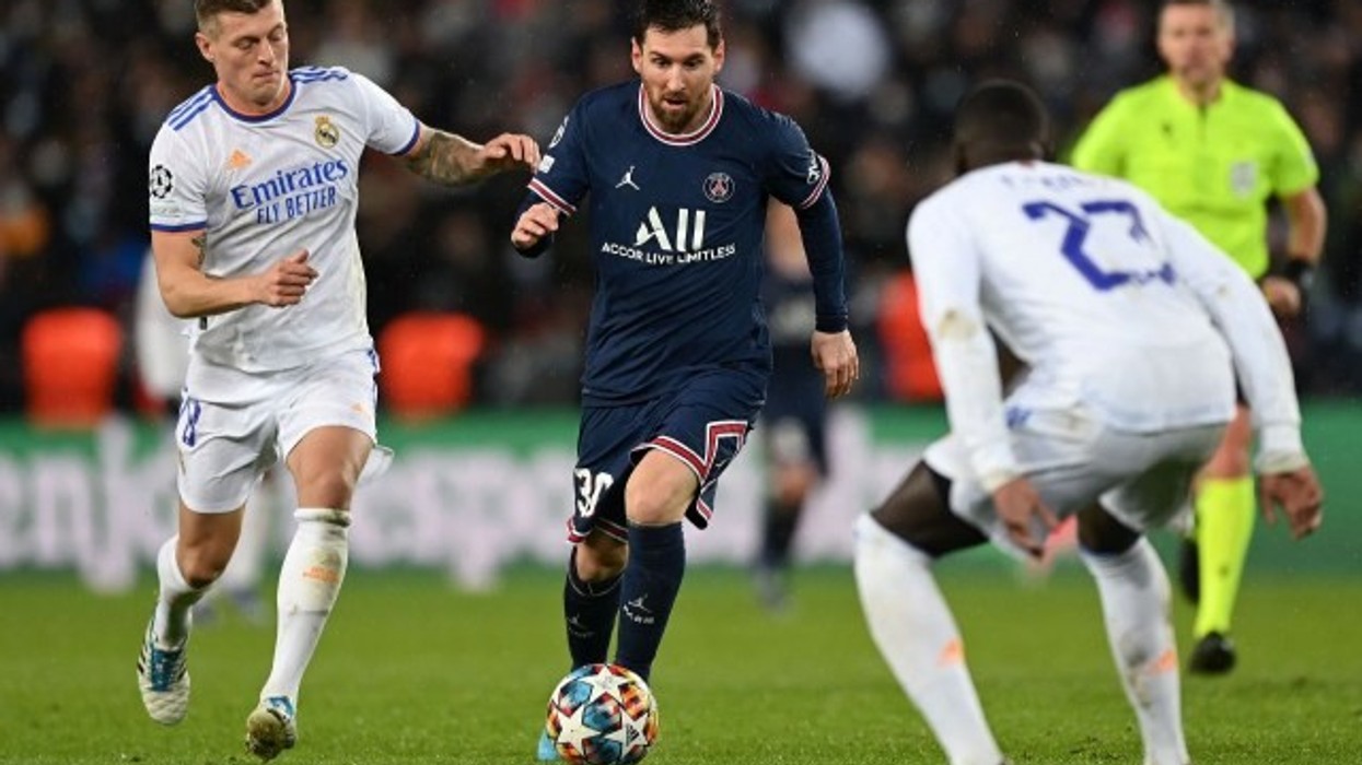 2022/02/messi-vs-real-madrid.jpg